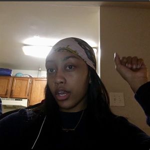 Meet your Posher, Destiny